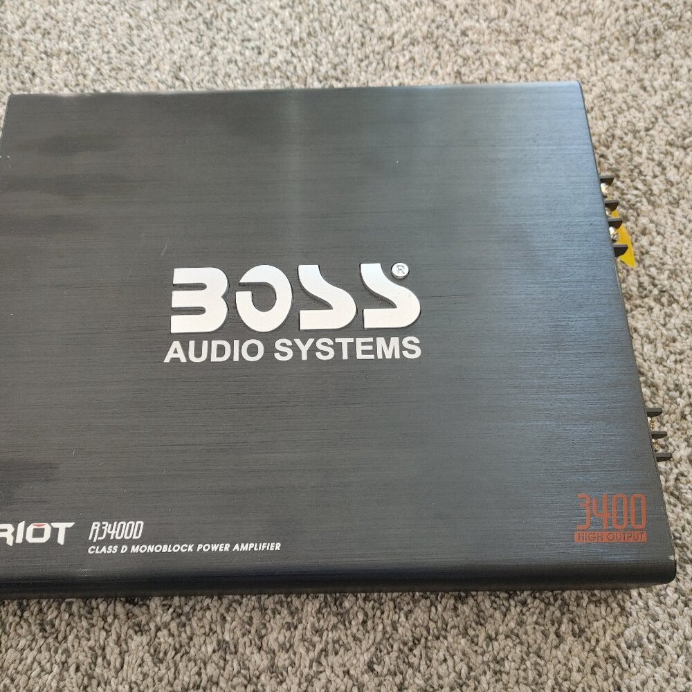 Boss Audio System R3400D Power Amplifier - Picture 7 of 9